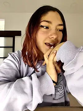 Snapshot of Victoria_Beaumont chatting on April 25, 2026, 1:14 pm Victoria Beaumont online show from April 25, 2026, 1:14 pm