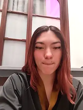 Snapshot of Victoria_Beaumont chatting on May 5, 2026, 12:13 pm Victoria Beaumont online show from May 5, 2026, 12:13 pm