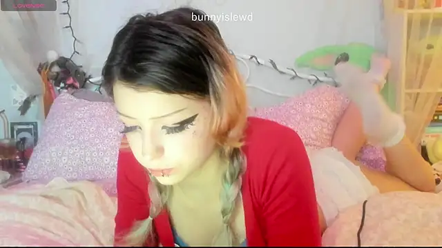 Snapshot of bunnyislewd chatting on July 5, 2026, 3:02 am bunnyislewd online show from July 5, 2026, 3:02 am
