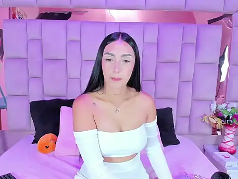 Issabela Mackey  online show from January 10, 2026, 4:03 am