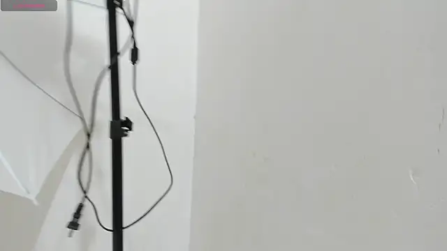 Snapshot of emaandemely chatting on September 24, 2025, 1:09 am emaandemely online show from September 24, 2025, 1:09 am