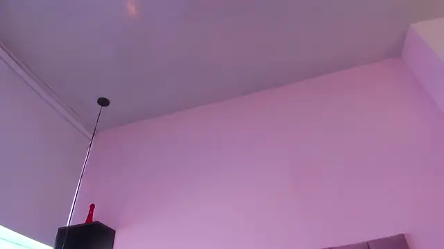 violet myerrs online show from October 24, 2025, 1:07 pm