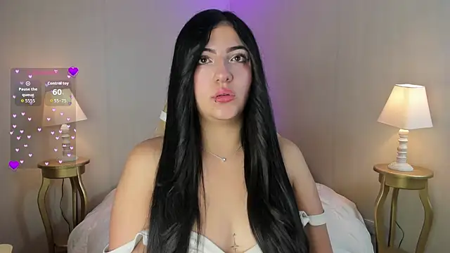alessiafiore  online show from September 25, 2025, 2:10 pm