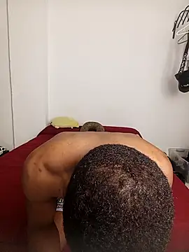 queemking online show from April 18, 2026, 12:58 am