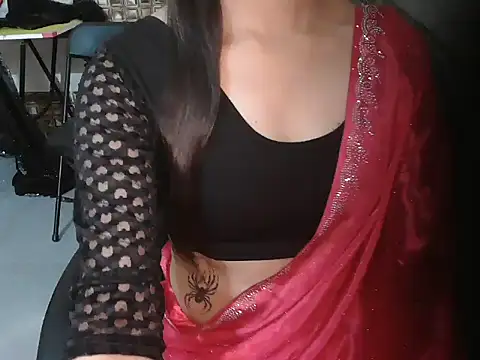 lovepihuu online show from March 31, 2026, 5:52 am