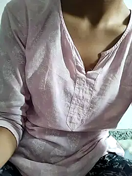 Snapshot of Sx-Maniya chatting on July 6, 2026, 8:22 am Sx-Maniya online show from July 6, 2026, 8:22 am