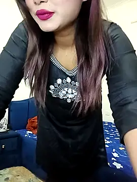 alexa cam44 online show from February 22, 2026, 7:56 pm