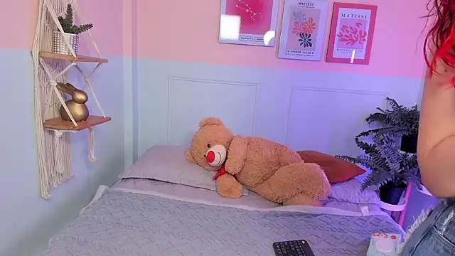 Camila Rivers online show from March 22, 2026, 3:37 pm