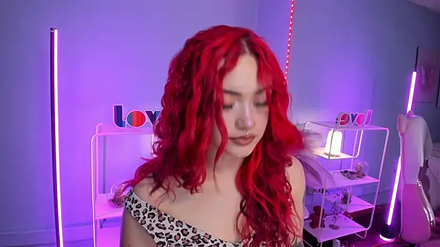 Camila Rivers online show from April 18, 2026, 7:51 pm