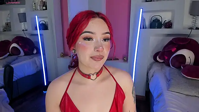 Camila Rivers online show from April 23, 2026, 12:51 pm