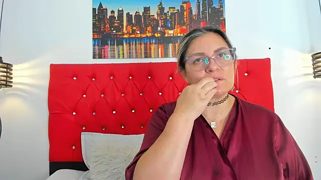 Snapshot of carolinacrus01 chatting on March 2, 2026, 4:25 pm carolinacrus01 online show from March 2, 2026, 4:25 pm