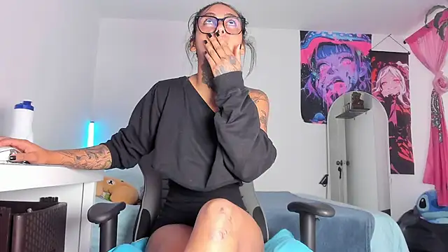 Snapshot of iamkatty_ chatting on October 16, 2025, 1:01 pm iamkatty online show from October 16, 2025, 1:01 pm