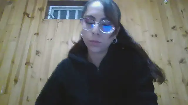 Roselingalvis13 online show from November 20, 2025, 2:23 am