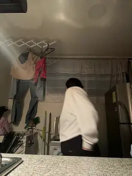 my aleja  online show from February 16, 2026, 2:51 am