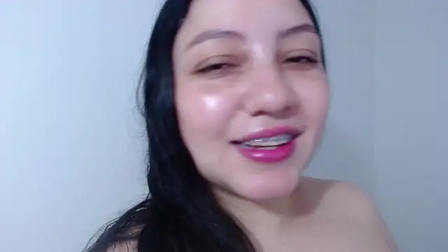 Snapshot of carolina_zabala_19 chatting on November 25, 2025, 9:48 pm carolina zabala 19 online show from November 25, 2025, 9:48 pm