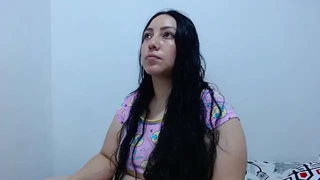 Snapshot of carolina_zabala_19 chatting on February 13, 2026, 6:48 pm carolina zabala 19 online show from February 13, 2026, 6:48 pm