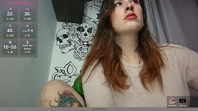 ImSophieFox online show from April 11, 2026, 4:17 am