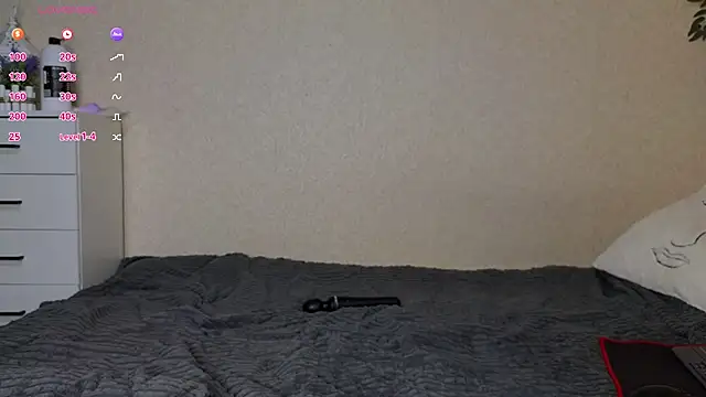 serenahall  online show from March 13, 2026, 9:54 pm