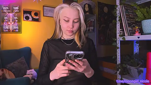 Nicole matt online show from November 23, 2025, 8:19 pm