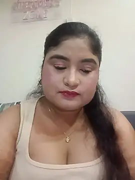 Snapshot of hornyriyanka chatting on June 26, 2026, 2:16 am hornyriyanka online show from June 26, 2026, 2:16 am