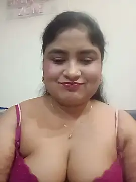 Snapshot of hornyriyanka chatting on June 30, 2026, 3:07 am hornyriyanka online show from June 30, 2026, 3:07 am