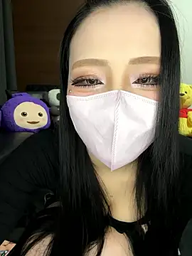 Nano-xxx online show from October 8, 2025, 1:31 pm