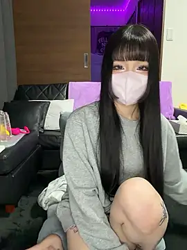 Snapshot of Nano-xxx chatting on May 20, 2026, 6:47 pm Nano-xxx online show from May 20, 2026, 6:47 pm