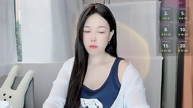 Snapshot of Bella_Ava chatting on November 13, 2025, 6:56 am Bella Ava online show from November 13, 2025, 6:56 am