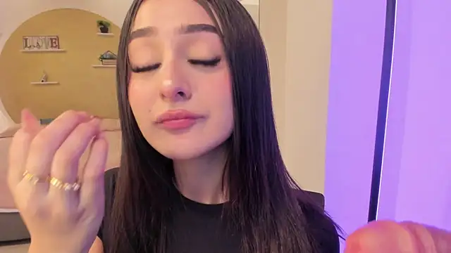 Snapshot of TokyoHaskel chatting on October 17, 2025, 8:55 pm TokyoHaskel online show from October 17, 2025, 8:55 pm