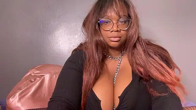 Snapshot of furykat1 chatting on December 19, 2025, 1:34 am furykat1 online show from December 19, 2025, 1:34 am