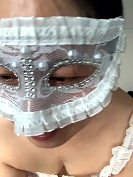 chengcheng12 online show from January 8, 2026, 12:46 am