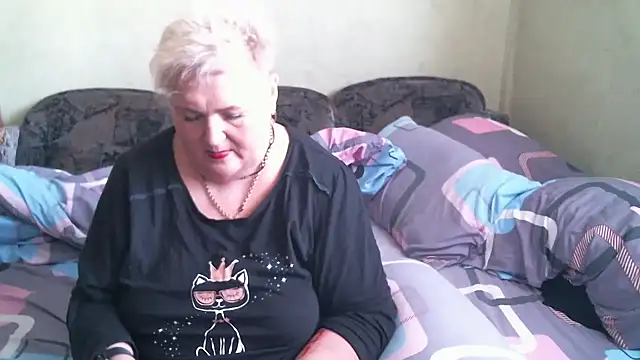 Lana555 online show from May 19, 2026, 8:20 am