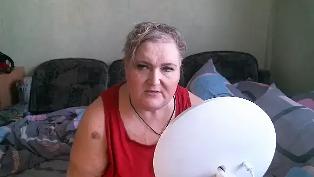 Lana555 online show from July 19, 2026, 9:02 am