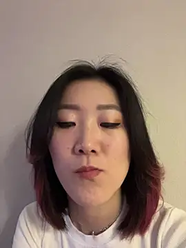 AikoYamada online show from October 25, 2025, 7:16 am