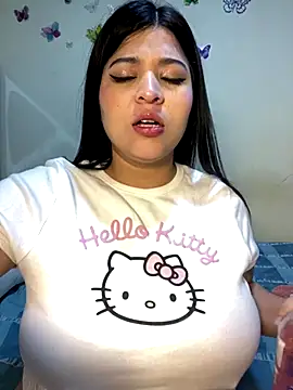 Vliacoooper2 online show from November 17, 2025, 10:21 am