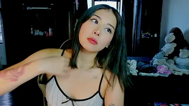 Snapshot of Shisuku_Sophi chatting on July 8, 2026, 10:47 pm Shisuku Sophi online show from July 8, 2026, 10:47 pm