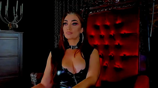 FinDomMya online show from October 7, 2025, 2:36 pm