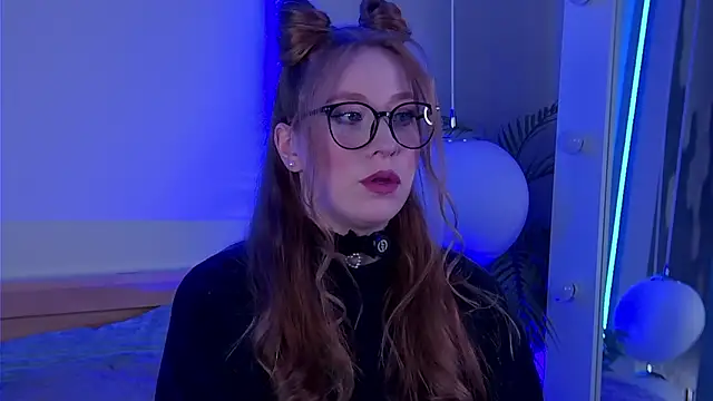 Snapshot of MiaEuphoria_ chatting on February 3, 2026, 3:59 am MiaEuphoria online show from February 3, 2026, 3:59 am