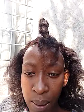 RFeltomWhitJ online show from September 21, 2025, 6:48 am