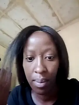 RFeltomWhitJ online show from December 3, 2025, 6:32 am