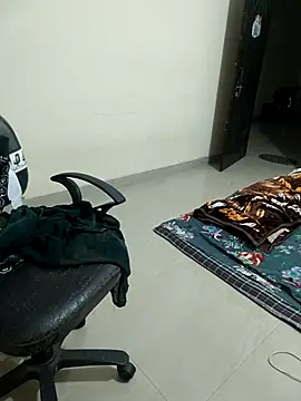 Pihu Chopra online show from December 16, 2025, 4:23 pm