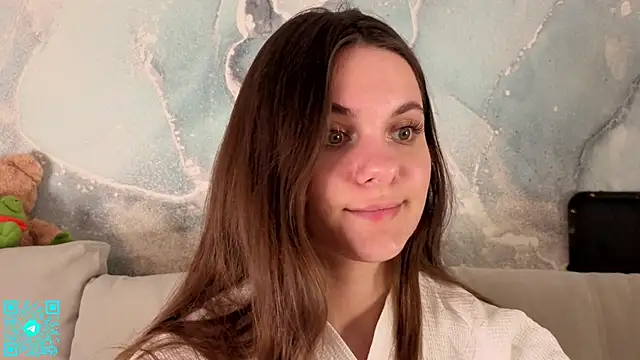 Snapshot of chloemilka chatting on May 21, 2026, 5:20 pm chloemilka online show from May 21, 2026, 5:20 pm
