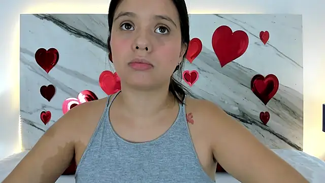 Snapshot of thamiina_ chatting on February 11, 2026, 7:08 pm thamiina online show from February 11, 2026, 7:08 pm