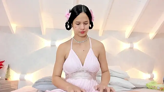 Princesita Sofia  online show from December 17, 2025, 8:37 pm