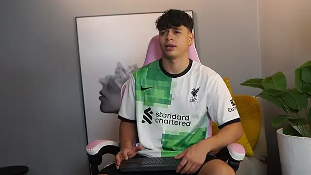 Ethan occonor online show from November 1, 2025, 12:51 pm