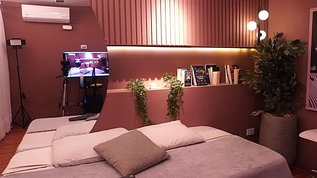 Ethan occonor online show from April 18, 2026, 12:42 pm