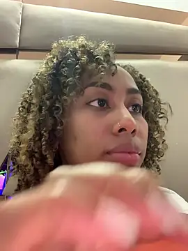 i lulu online show from February 25, 2026, 2:21 am