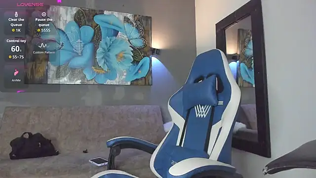 elizabeth lamer online show from April 19, 2026, 2:22 am