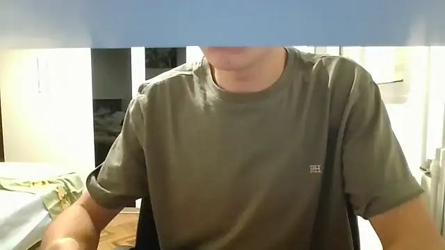 Alexpereezzz online show from November 2, 2025, 5:04 pm