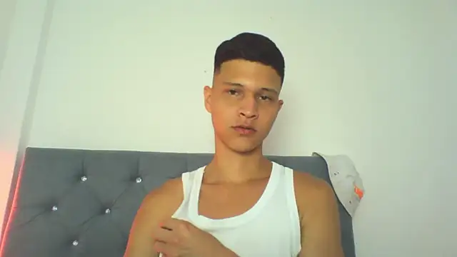 Twinkcock22 online show from September 29, 2025, 4:28 am